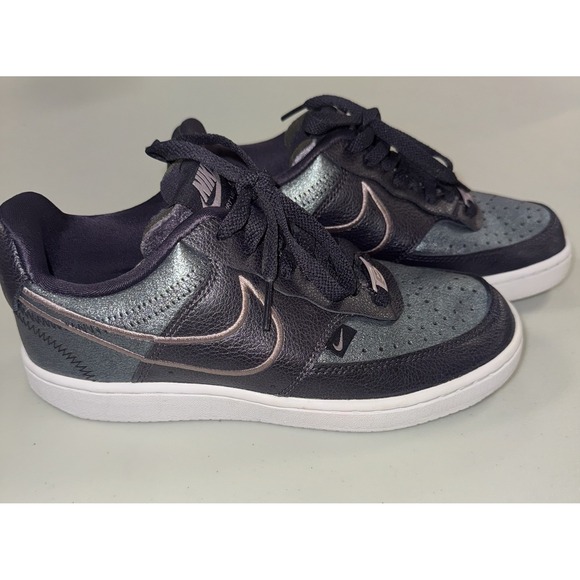Womens Nike Court Vision Low Premium Cave Purple - Size 6 - Picture 1 of 12